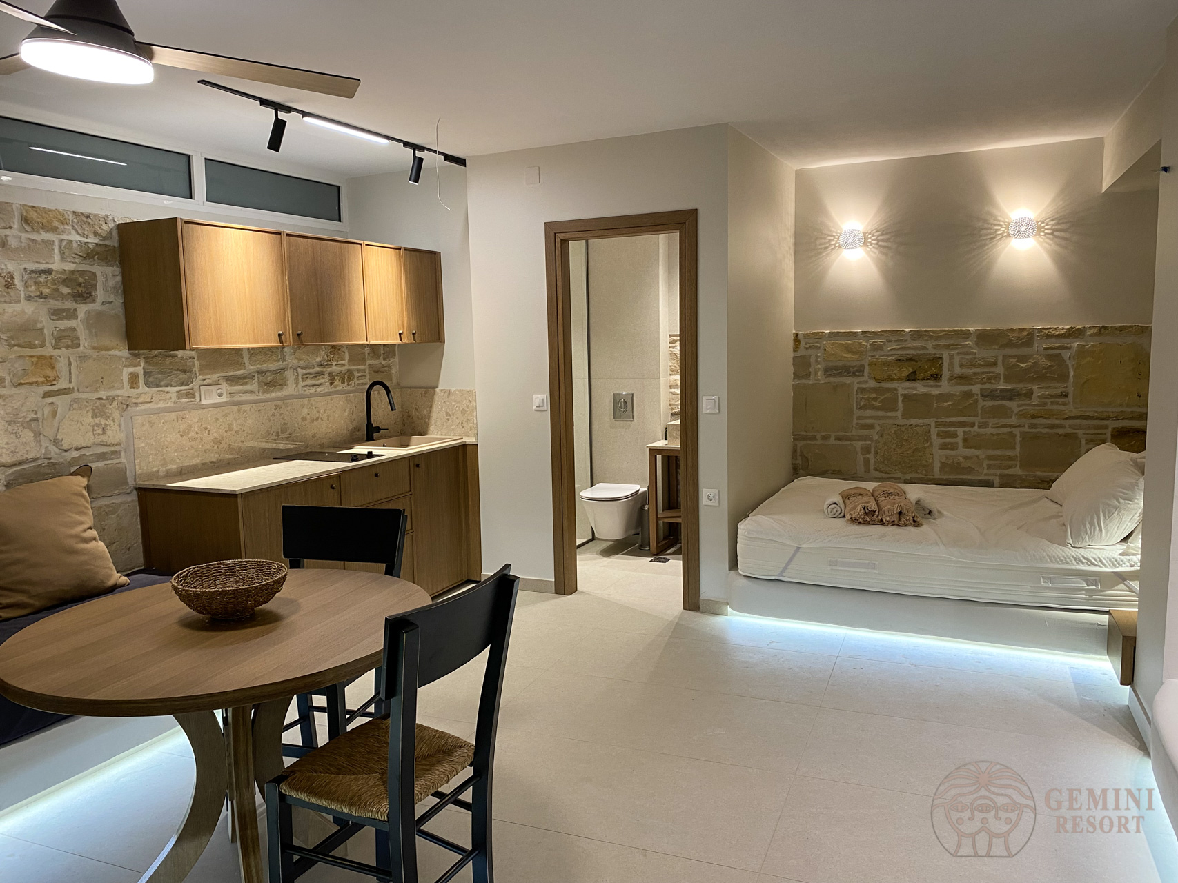 The kitchen ,the entrance of the bathroom and the bedroom in the lower ground floor 2