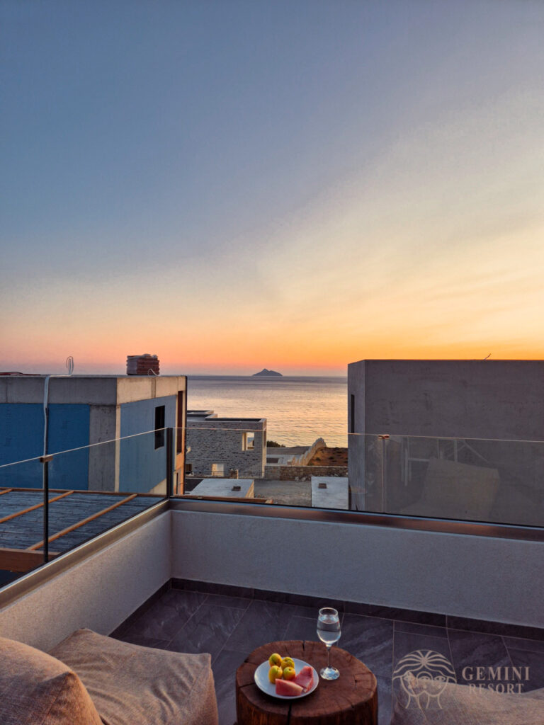 Η θέα από το μπαλκόνι